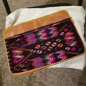 Huipil laptop case - trades of hope